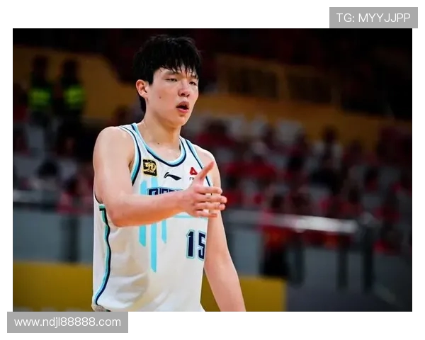 如何应对快节奏比赛杨瀚森分享内线防守策略与训练心得